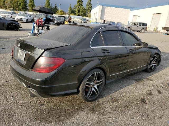 Photo 2 VIN: WDDGF8AB2DR242789 - MERCEDES-BENZ C 300 4MAT 