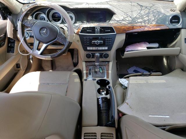 Photo 7 VIN: WDDGF8AB2DR243019 - MERCEDES-BENZ C-CLASS 