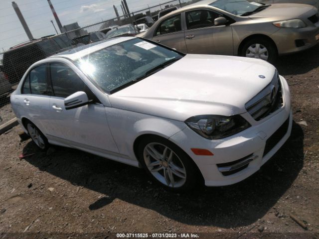 Photo 0 VIN: WDDGF8AB2DR244199 - MERCEDES-BENZ C-CLASS 