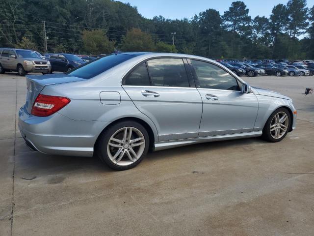 Photo 2 VIN: WDDGF8AB2DR252304 - MERCEDES-BENZ C 300 4MAT 