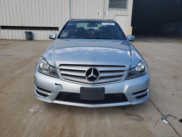 Photo 4 VIN: WDDGF8AB2DR252304 - MERCEDES-BENZ C 300 4MAT 