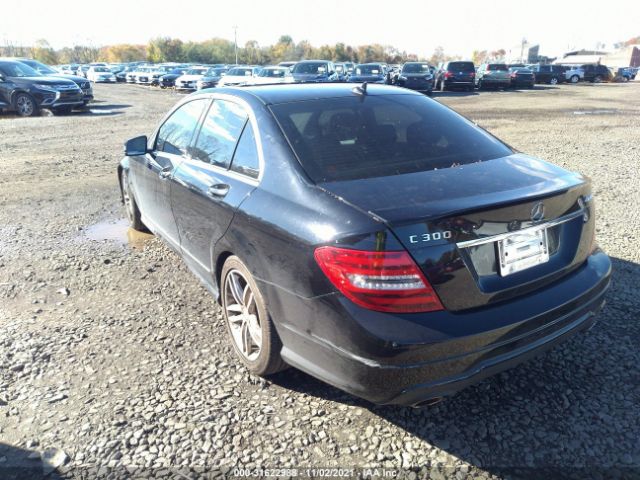 Photo 2 VIN: WDDGF8AB2DR253291 - MERCEDES-BENZ C-CLASS 