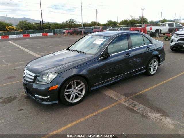 Photo 1 VIN: WDDGF8AB2DR267188 - MERCEDES-BENZ C-CLASS 