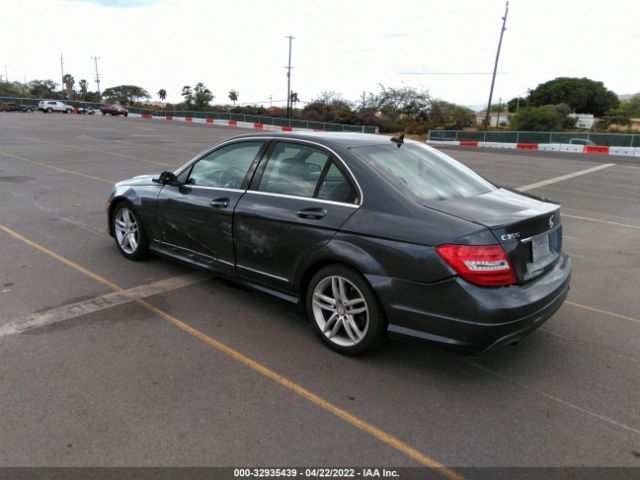 Photo 2 VIN: WDDGF8AB2DR267188 - MERCEDES-BENZ C-CLASS 