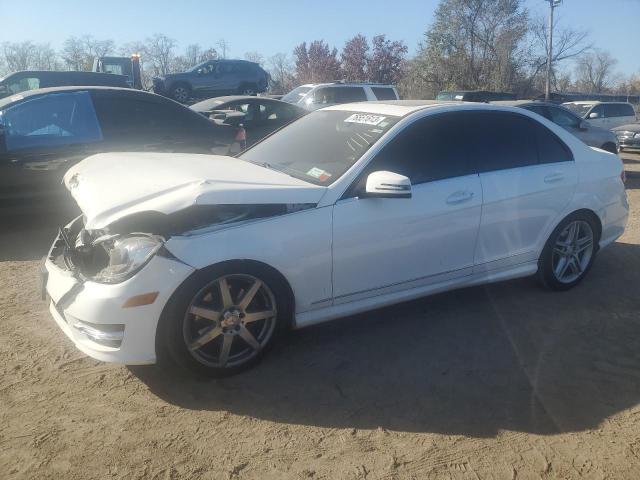 Photo 0 VIN: WDDGF8AB2DR277252 - MERCEDES-BENZ C-CLASS 