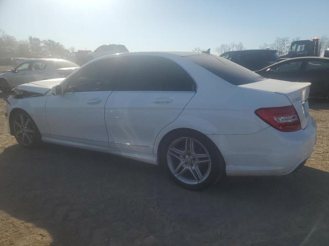 Photo 1 VIN: WDDGF8AB2DR277252 - MERCEDES-BENZ C-CLASS 