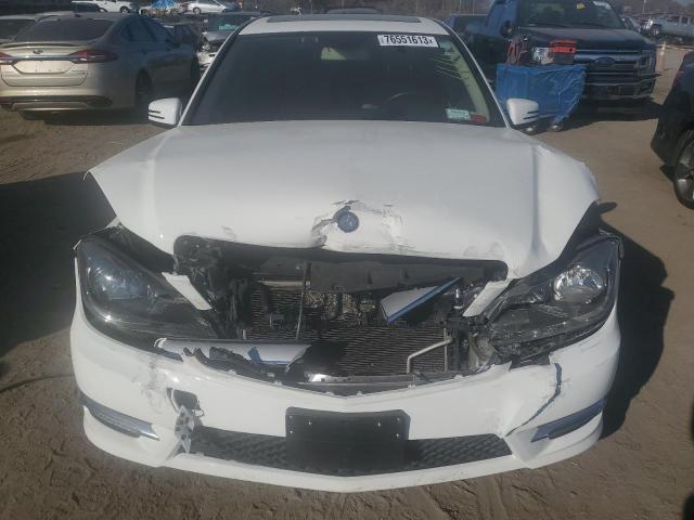 Photo 4 VIN: WDDGF8AB2DR277252 - MERCEDES-BENZ C-CLASS 