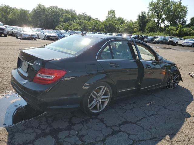 Photo 2 VIN: WDDGF8AB2DR284931 - MERCEDES-BENZ C 300 4MAT 