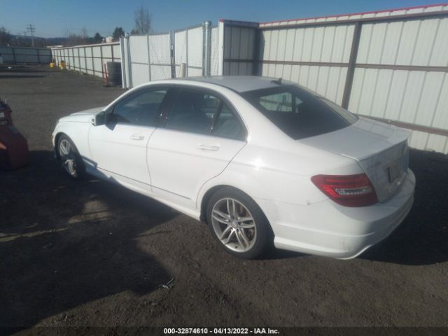 Photo 2 VIN: WDDGF8AB2DR295458 - MERCEDES-BENZ C-CLASS 