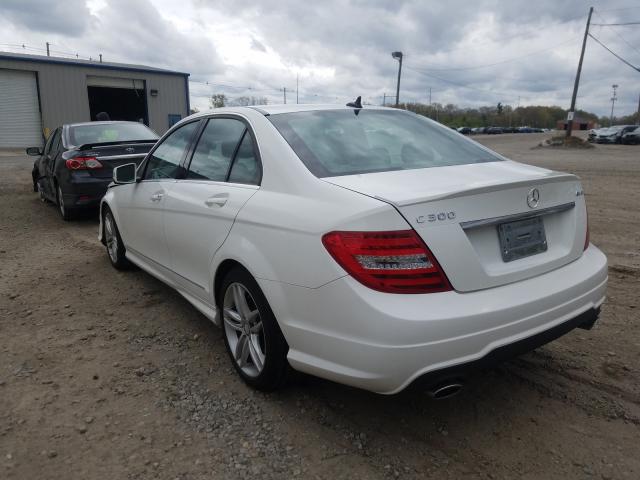 Photo 2 VIN: WDDGF8AB2DR299459 - MERCEDES-BENZ C 300 4MAT 