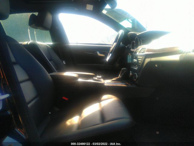 Photo 4 VIN: WDDGF8AB2EA941159 - MERCEDES-BENZ C-CLASS 