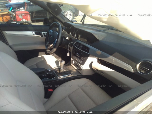 Photo 4 VIN: WDDGF8AB2EG222877 - MERCEDES-BENZ C-CLASS 