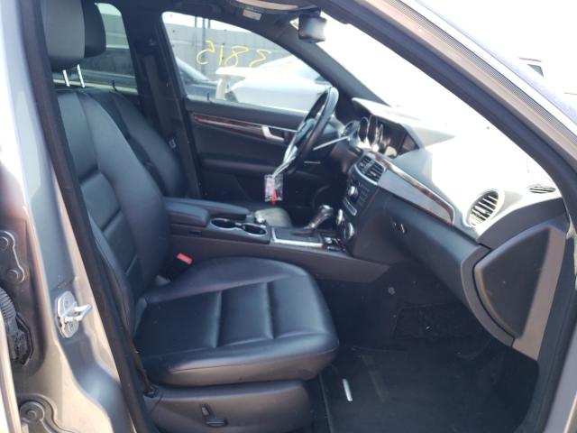 Photo 4 VIN: WDDGF8AB3DA820641 - MERCEDES-BENZ C 300 4MAT 