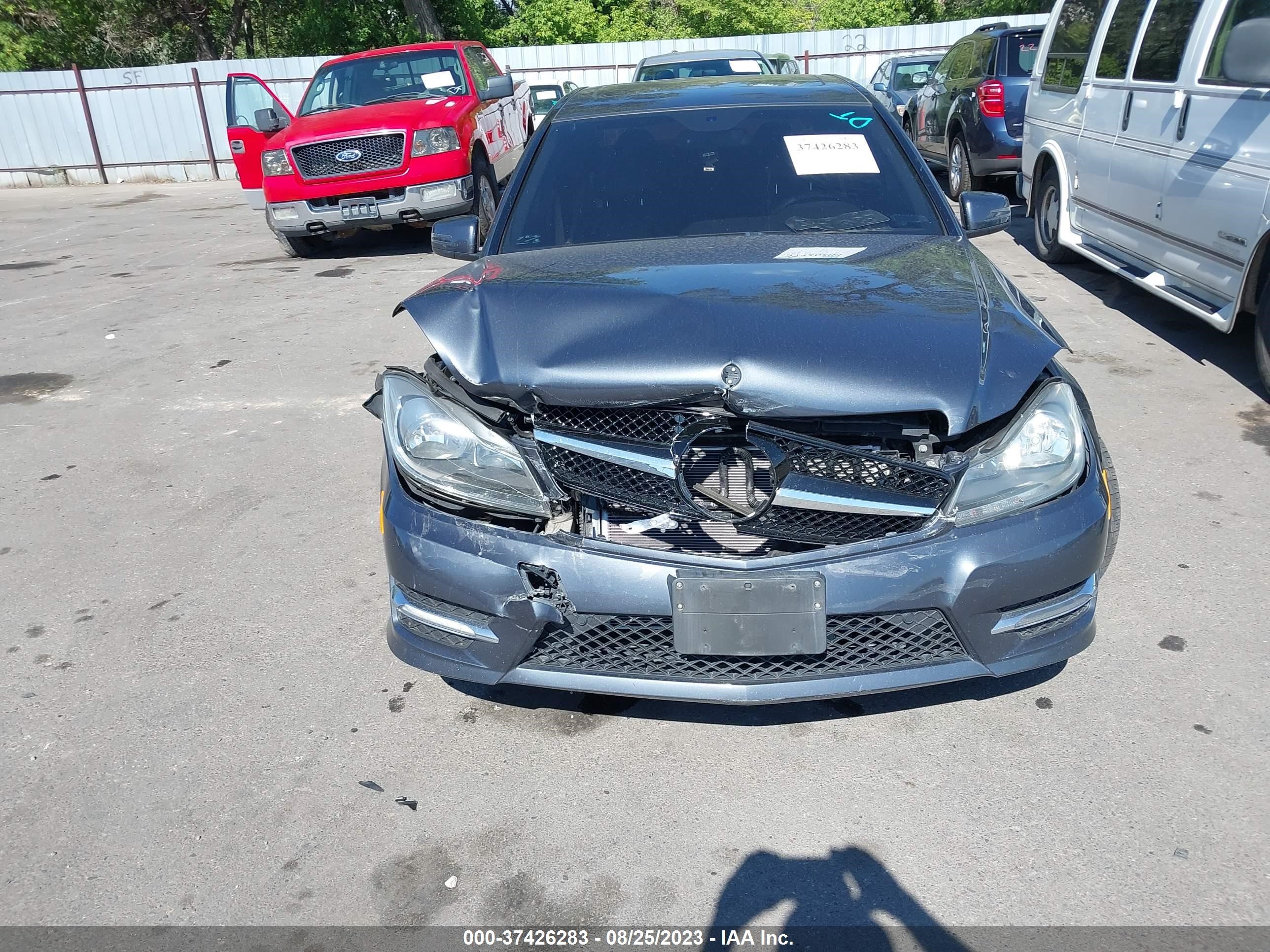 Photo 10 VIN: WDDGF8AB3DA838668 - MERCEDES-BENZ C-KLASSE 