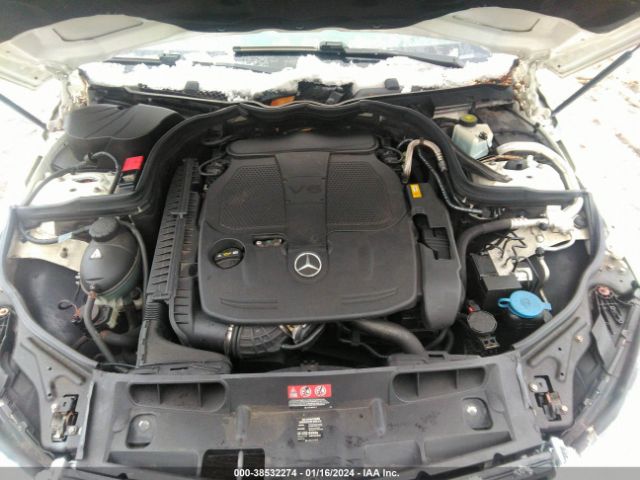 Photo 9 VIN: WDDGF8AB3DA883187 - MERCEDES-BENZ C 300 