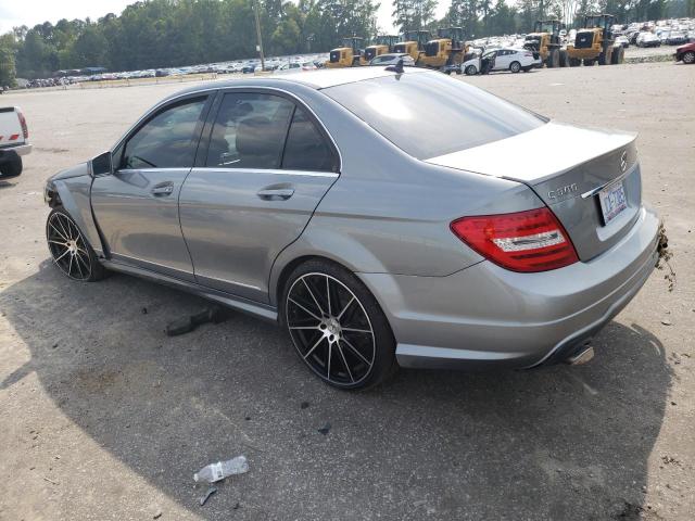 Photo 1 VIN: WDDGF8AB3DG096172 - MERCEDES-BENZ C 300 4MAT 