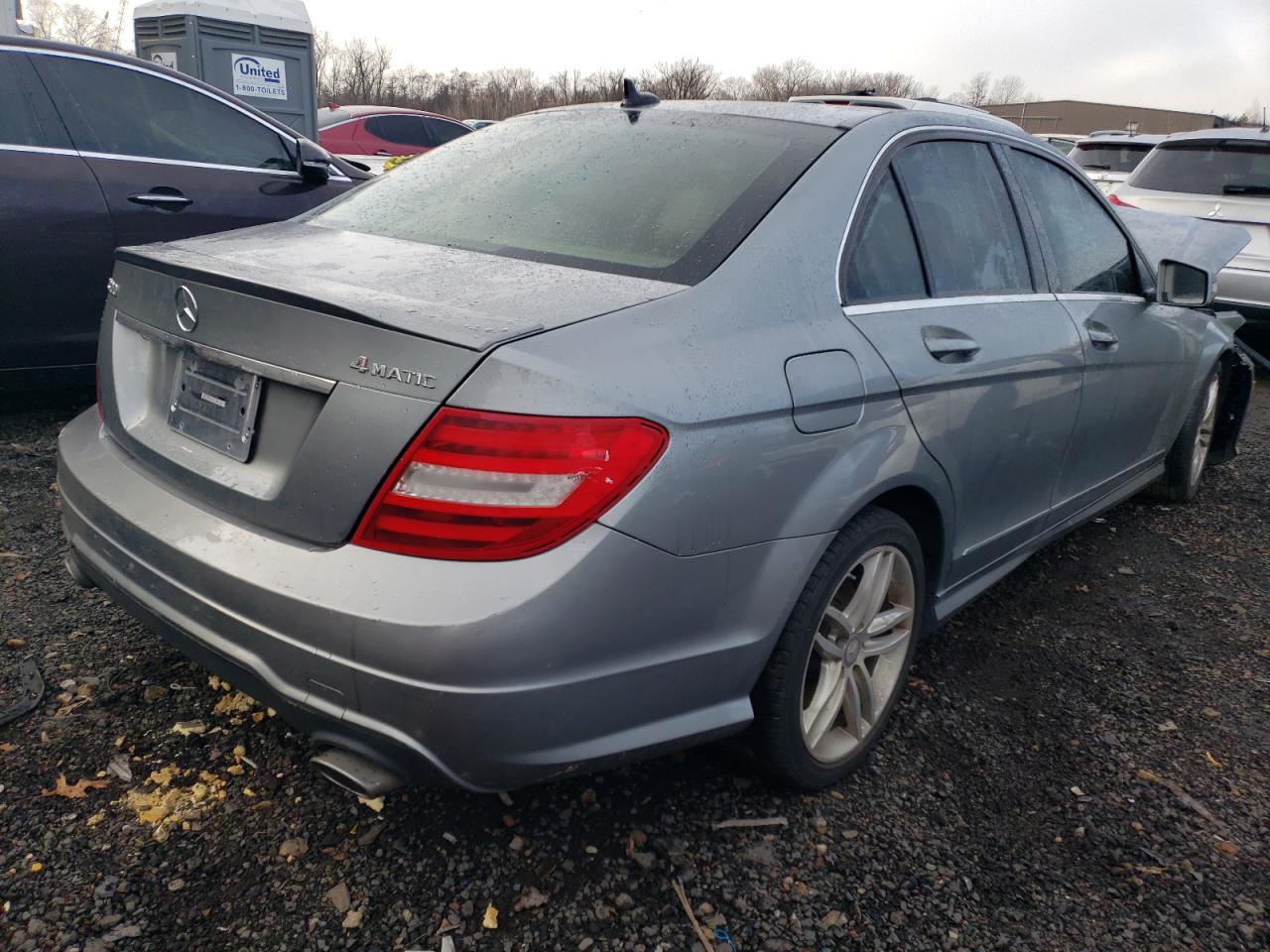 Photo 2 VIN: WDDGF8AB3DG133043 - MERCEDES-BENZ C-KLASSE 