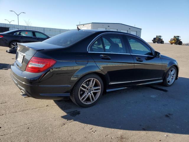 Photo 2 VIN: WDDGF8AB3DR245703 - MERCEDES-BENZ C 300 4MAT 