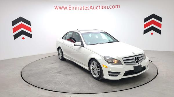 Photo 13 VIN: WDDGF8AB3DR249105 - MERCEDES-BENZ C 300 