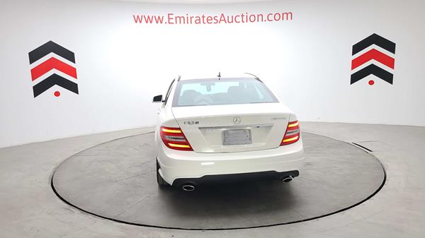 Photo 9 VIN: WDDGF8AB3DR249105 - MERCEDES-BENZ C 300 