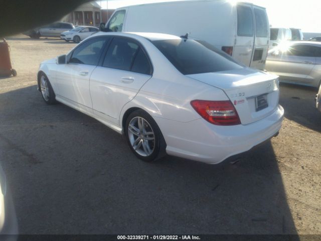 Photo 2 VIN: WDDGF8AB3DR252053 - MERCEDES-BENZ C-CLASS 