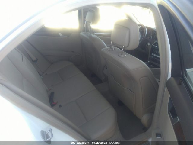 Photo 7 VIN: WDDGF8AB3DR252053 - MERCEDES-BENZ C-CLASS 