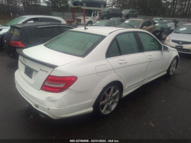 Photo 3 VIN: WDDGF8AB3DR256300 - MERCEDES-BENZ C-CLASS 