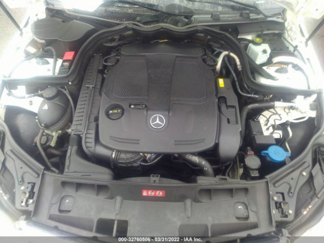 Photo 9 VIN: WDDGF8AB3DR256300 - MERCEDES-BENZ C-CLASS 