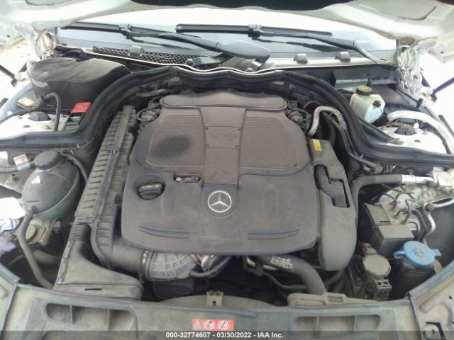 Photo 9 VIN: WDDGF8AB3DR266258 - MERCEDES-BENZ C-CLASS 