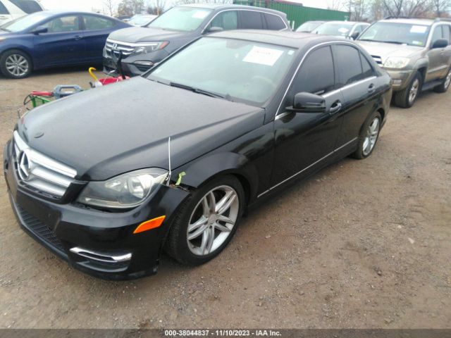 Photo 1 VIN: WDDGF8AB3DR287675 - MERCEDES-BENZ C-CLASS 