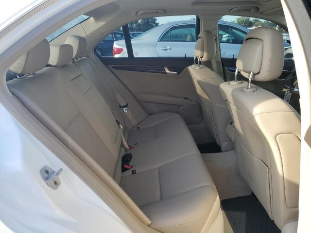 Photo 9 VIN: WDDGF8AB3EA958388 - MERCEDES-BENZ C 300 4MAT 