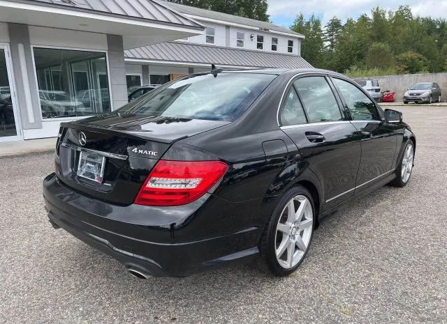 Photo 3 VIN: WDDGF8AB3EA967365 - MERCEDES-BENZ C-CLASS 