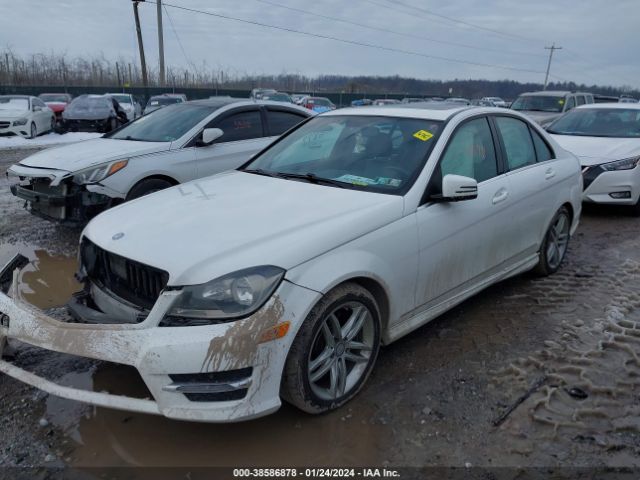 Photo 1 VIN: WDDGF8AB3EG215629 - MERCEDES-BENZ C 300 