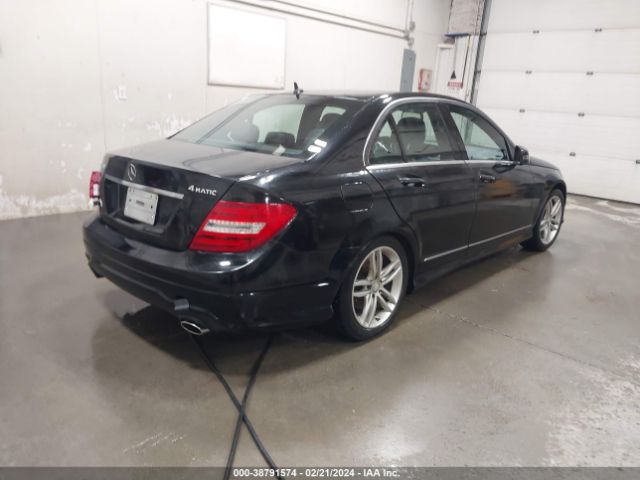 Photo 3 VIN: WDDGF8AB3ER305433 - MERCEDES-BENZ C 300 