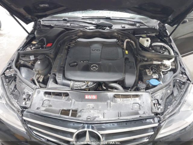 Photo 9 VIN: WDDGF8AB3ER305433 - MERCEDES-BENZ C 300 