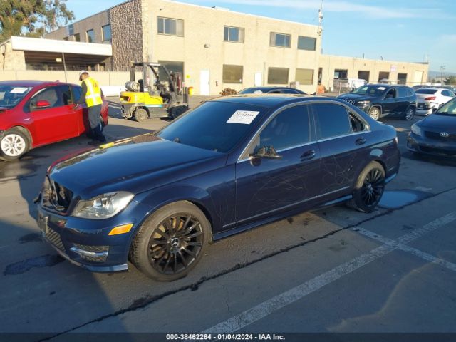 Photo 1 VIN: WDDGF8AB3ER320966 - MERCEDES-BENZ C 300 