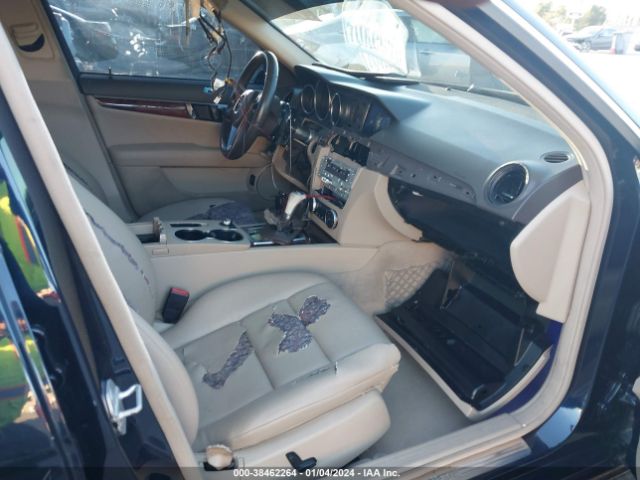 Photo 4 VIN: WDDGF8AB3ER320966 - MERCEDES-BENZ C 300 