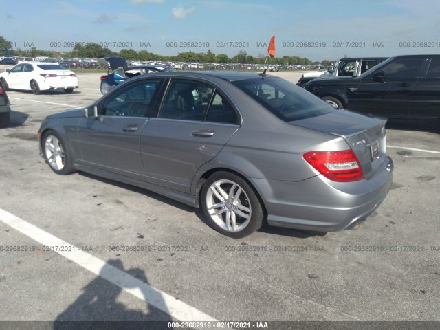 Photo 2 VIN: WDDGF8AB4DA787133 - MERCEDES-BENZ C-CLASS 