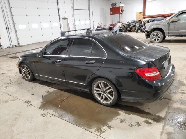 Photo 1 VIN: WDDGF8AB4DA882467 - MERCEDES-BENZ C-CLASS 