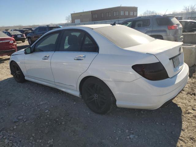 Photo 1 VIN: WDDGF8AB4DG054173 - MERCEDES-BENZ C 300 4MAT 