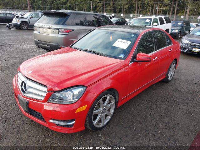 Photo 1 VIN: WDDGF8AB4DG134637 - MERCEDES-BENZ C-CLASS 