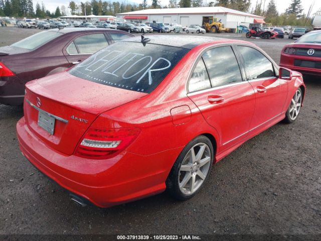 Photo 3 VIN: WDDGF8AB4DG134637 - MERCEDES-BENZ C-CLASS 