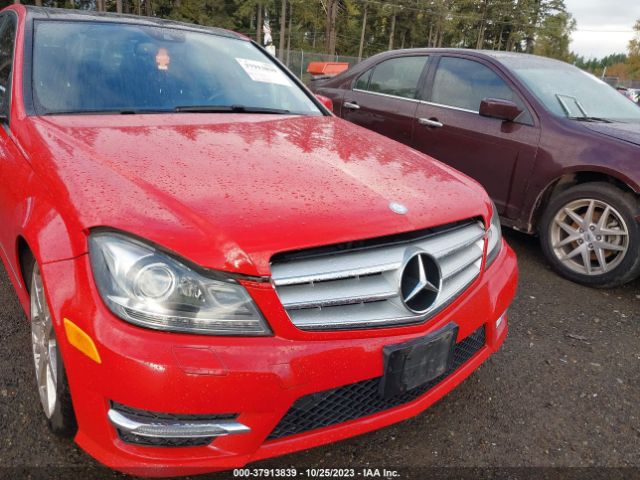 Photo 5 VIN: WDDGF8AB4DG134637 - MERCEDES-BENZ C-CLASS 