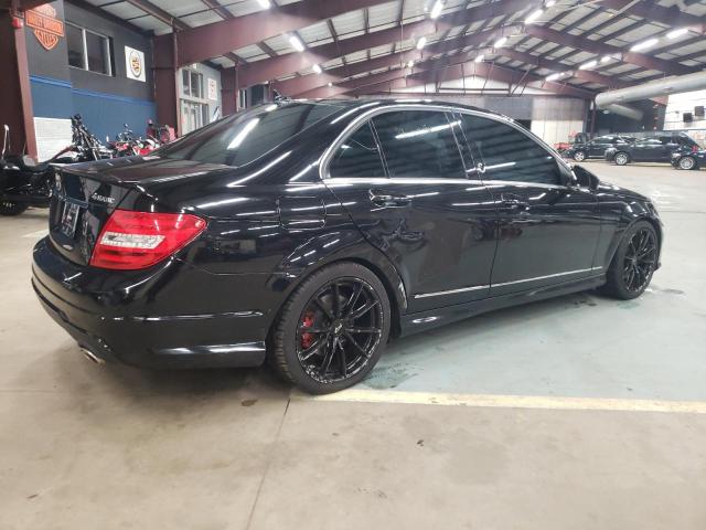 Photo 2 VIN: WDDGF8AB4DR263272 - MERCEDES-BENZ C 300 4MAT 