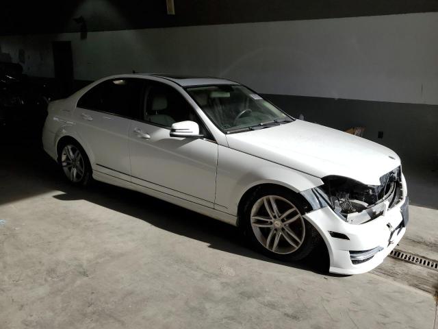 Photo 3 VIN: WDDGF8AB4DR267063 - MERCEDES-BENZ C-CLASS 