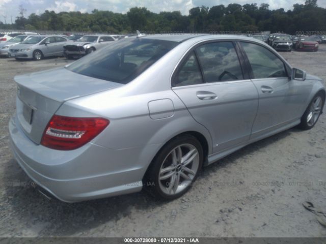 Photo 3 VIN: WDDGF8AB4DR290956 - MERCEDES-BENZ C-CLASS 