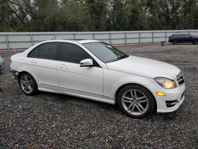 Photo 3 VIN: WDDGF8AB4EA930258 - MERCEDES-BENZ C 300 4MAT 