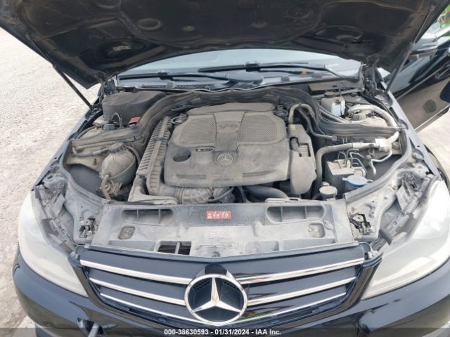 Photo 9 VIN: WDDGF8AB4ER316652 - MERCEDES-BENZ C 300 