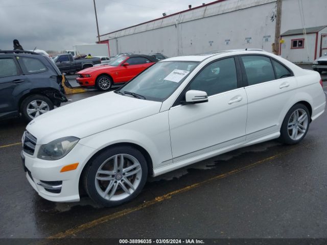 Photo 1 VIN: WDDGF8AB4ER324606 - MERCEDES-BENZ C 300 