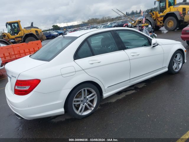 Photo 3 VIN: WDDGF8AB4ER324606 - MERCEDES-BENZ C 300 